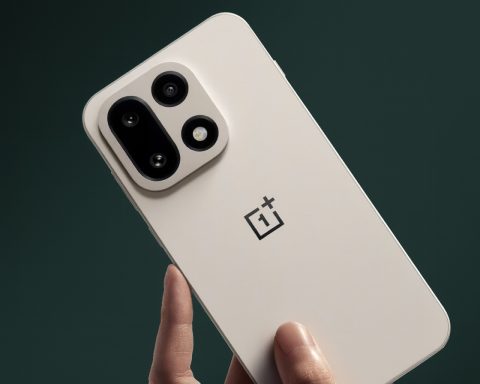 OnePlus 15 teased: Mammoth 7,300mAh battery & 120W charging, Oct 27 launch & new purple color