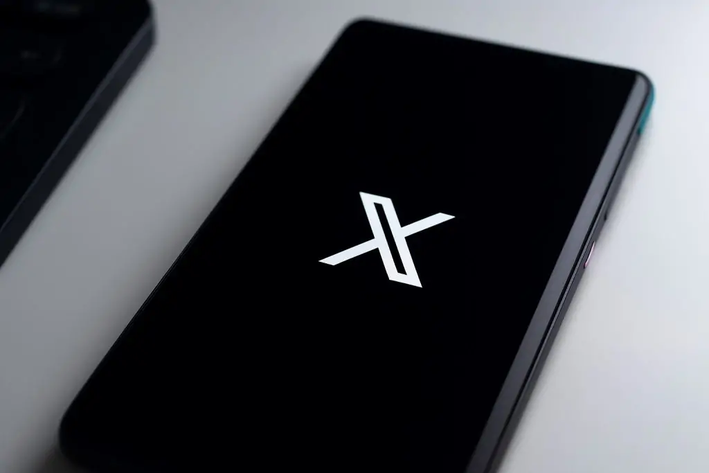 X Login Outage: Security Key Switch to X.com Locks Out Users as Twitter.com Finally Dies (November 13, 2025)