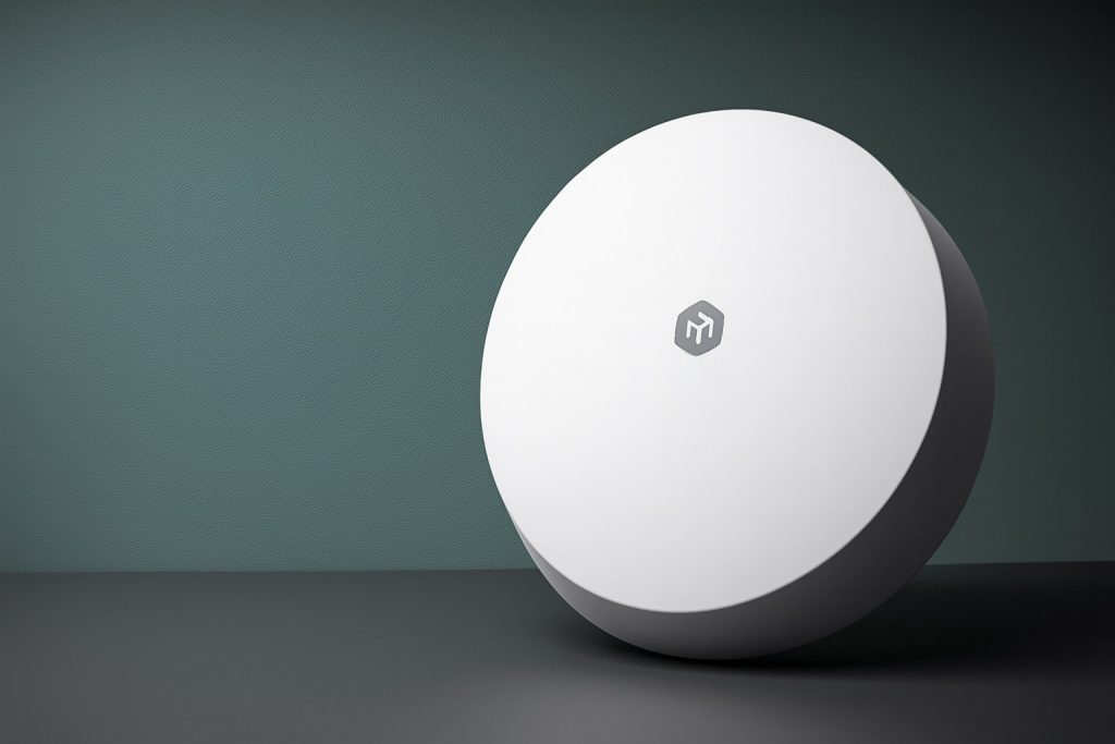 MikroTik ATL 5G R16 Showdown: eSIM vs. Micro-SIM vs. External Antenna – Which 5G Device Reigns Supreme?