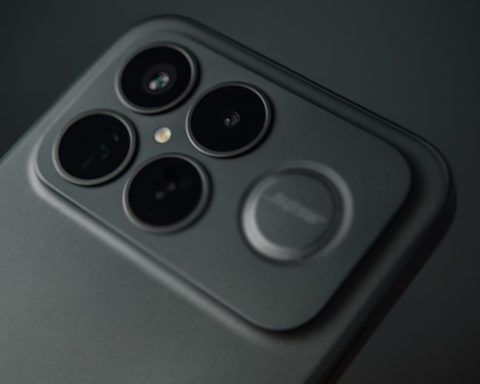 Poco F8 Ultra review round‑up: denim‑backed Bose flagship lands with Black Friday deals and stackable 10% discounts (November 28, 2025)