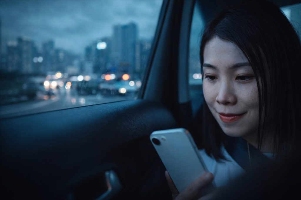 Android 17 “Motion Cues” could reduce phone car sickness with smart on-screen dots — here’s what’s new on Dec. 17, 2025