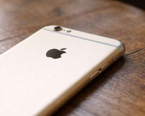 Apple just updated the iPhone 5s — iOS 12.5.8 keeps iMessage and FaceTime working past 2027