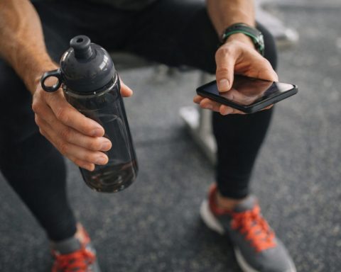 Best Fitness Apps and Wearable Trackers for 2026: Science‑Backed Picks, AI Coaching Trends, and New‑Year Deals Ending January 15