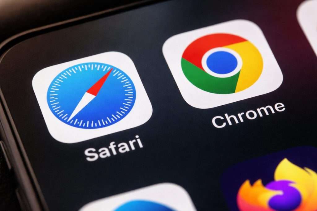 Chrome and Safari users warned: ‘rn’ lookalike links fuel a fresh phishing wave