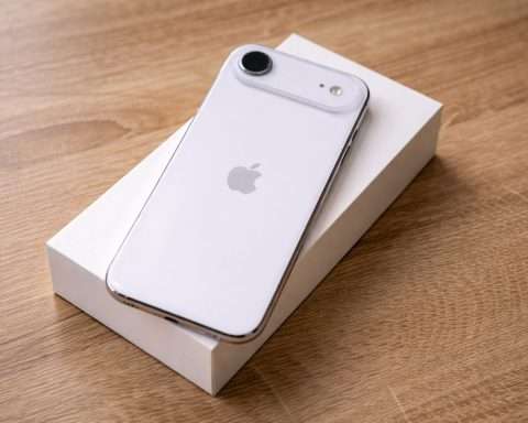 iPhone Air price cut in China sparks buyer anger as Apple leans on Lunar New Year discounts