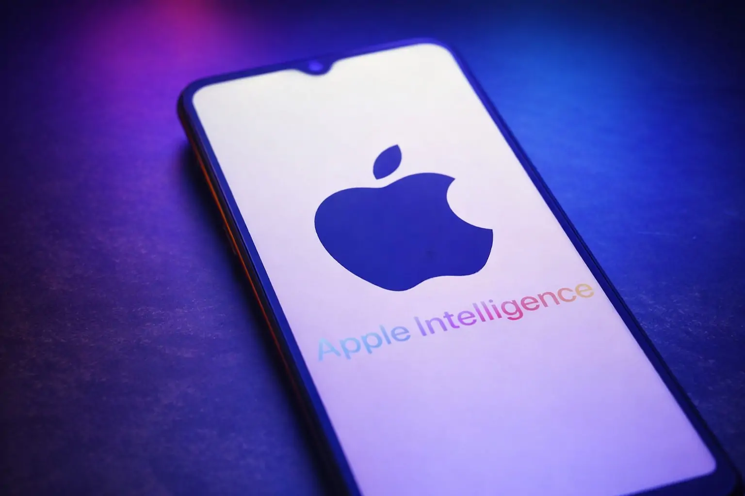 Apple’s New Siri Could Debut in iOS 26.4 Beta as Google Gemini Deal Lifts Alphabet Toward $4 Trillion and Squeezes Microsoft Copilot
