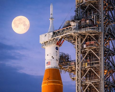 NASA’s Artemis II Moon Rocket Reaches Launch Pad, Putting February Launch Window in Play