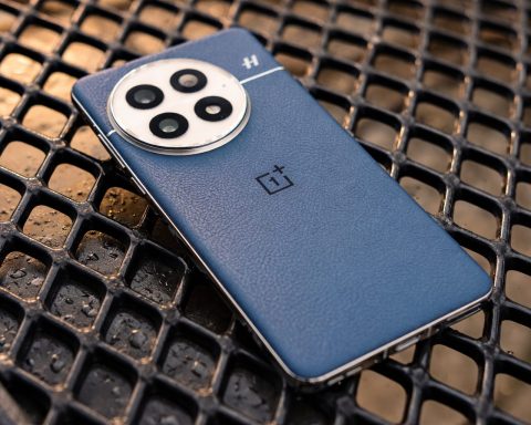 OnePlus shutdown rumors spread fast after Oppo “dismantling” report — India chief calls it “false”