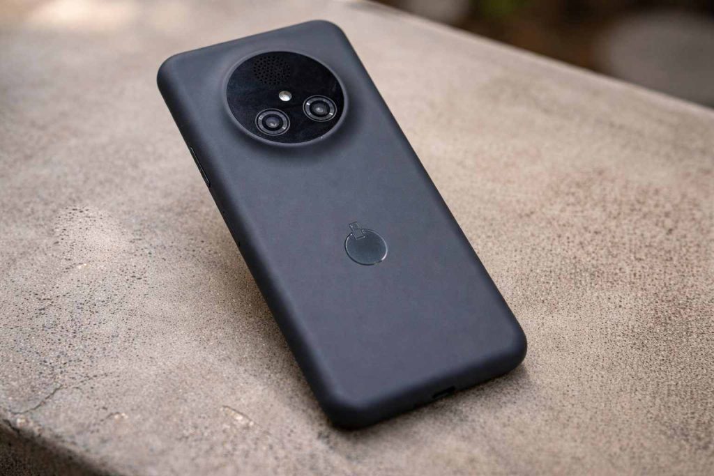 Windows Phone nostalgia returns: NexPhone packs Android, Linux and Windows 11 into one $549 smartphone