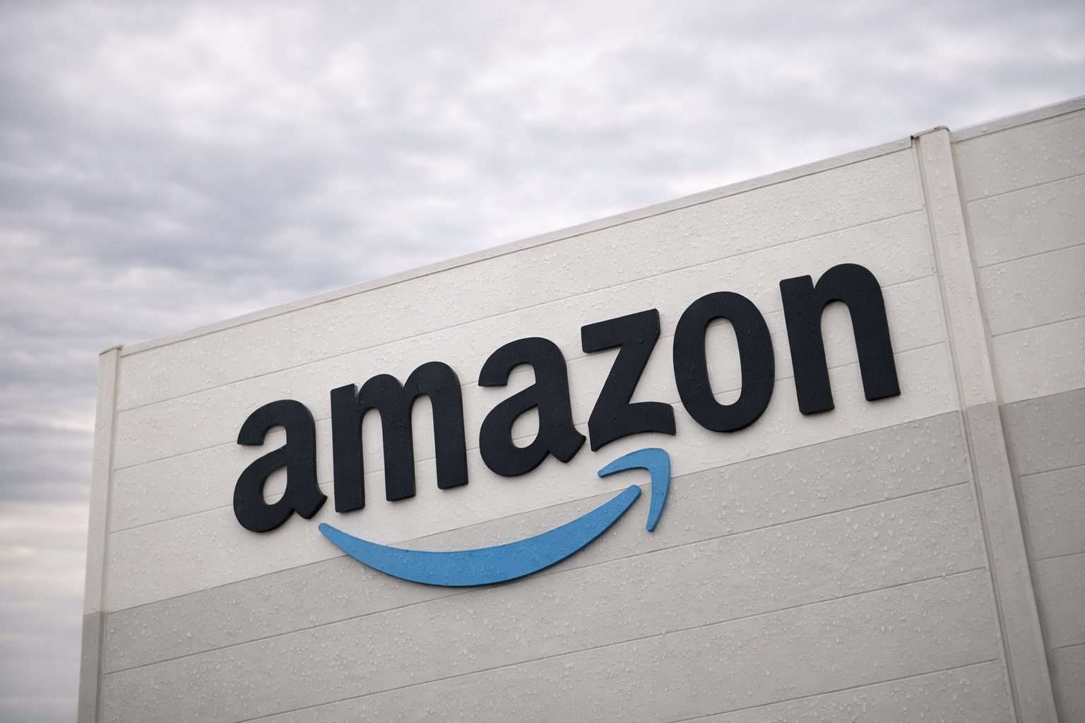 Amazon stock sinks after $200 billion AI capex plan spooks investors