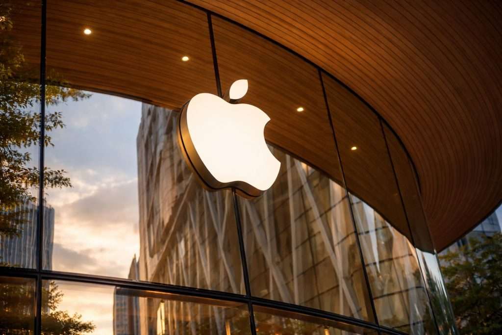 Apple stock price rises today: AAPL steadies as tariffs loom and March 4 product blitz nears