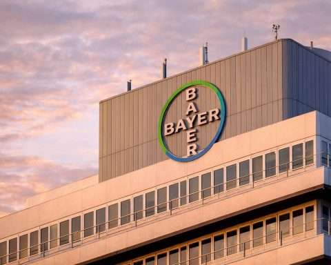 Bayer stock slides as Roundup settlement bounce fades; investors eye March 4 update