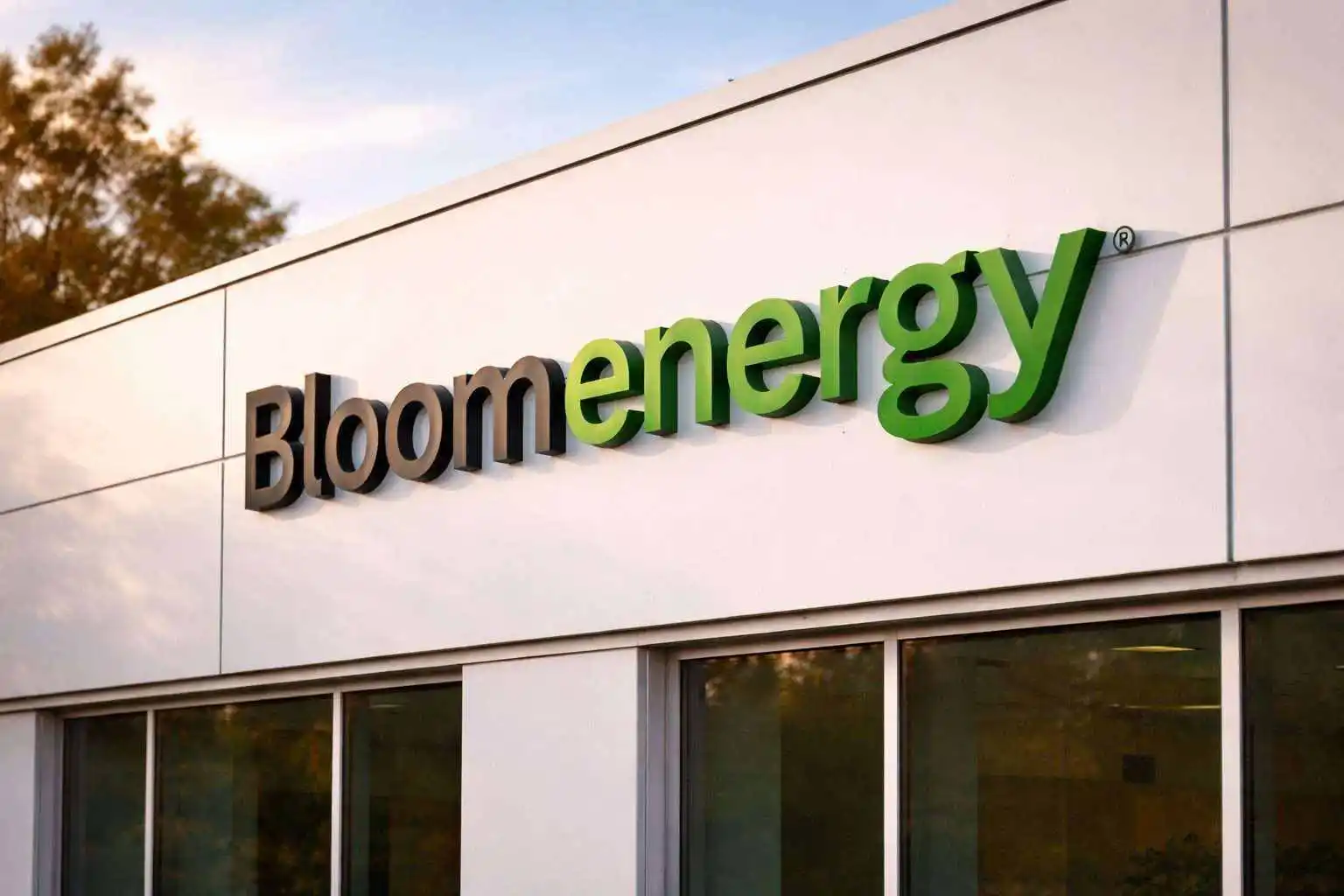 Bloom Energy (BE) stock drops nearly 9% after CEO share sale filing as inflation jitters hit risk trades