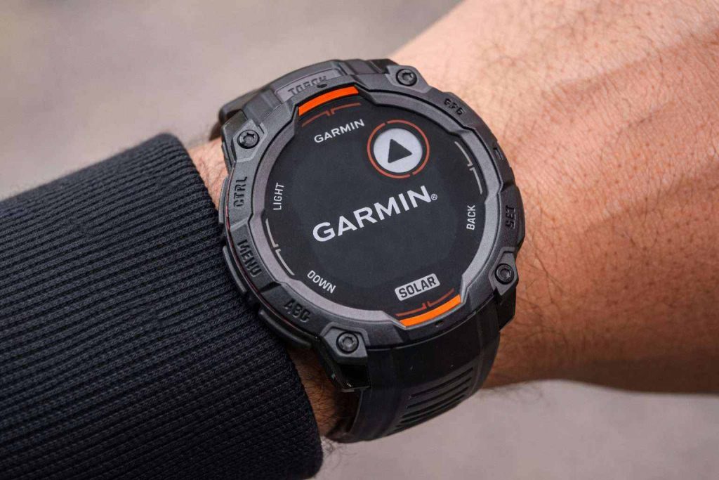 Garmin Connect iOS bug fix rolls out after watches stop syncing — but not everyone is back online
