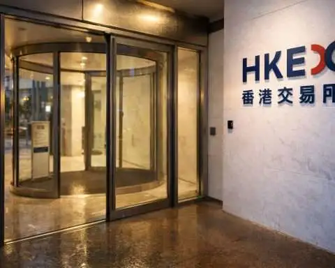 HKEX (00388) stock faces earnings week after IPO pipeline talk and LME rule tweaks