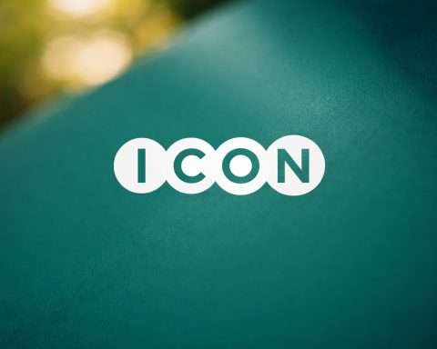 ICON stock sinks nearly 40% after accounting probe pulls guidance; what investors watch next
