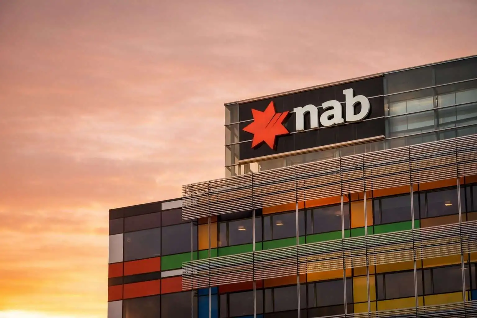 NAB share price rises as National Australia Bank reshuffles top team — what to watch next