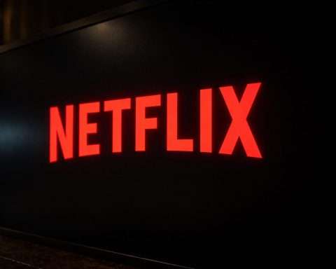 Netflix stock faces Tuesday test after report Warner Bros rethinks Paramount talks
