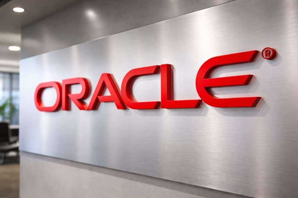Oracle (ORCL) stock slides as OpenAI’s $100 billion fundraise and Nvidia earnings loom