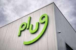 Plug Power stock edges up premarket: why the share-doubling vote has PLUG traders watching dilution