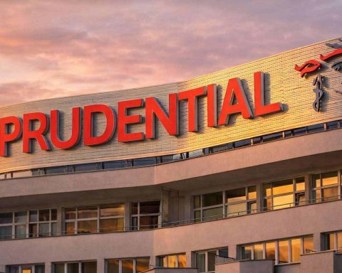 Prudential share price rises after fresh buyback filing — here’s what investors watch next