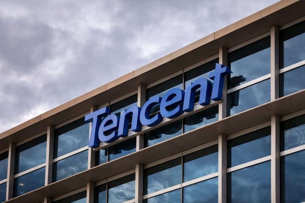 Tencent stock price drops in Hong Kong as AI buzz shifts to newcomers, despite Yuanbao user jump