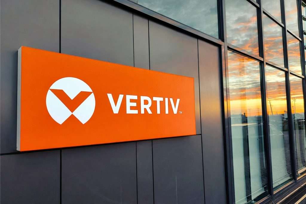 Vertiv stock steadies after a sharp earnings pop as Wall Street eyes AI data-center orders