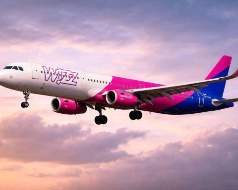Wizz Air share price jumps nearly 4% in London as WIZZ stock firms; what investors watch next
