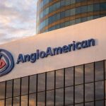 Anglo American Shares Rebound as Teck Merger Timeline, Chile Copper Bet Stay in Focus