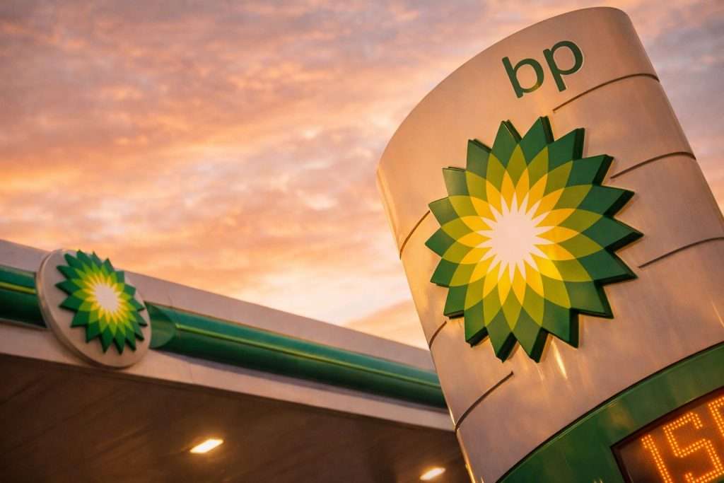 BP Stock Price Climbs as Oil Reclaims $100, Putting Buyback Pause Back in Focus