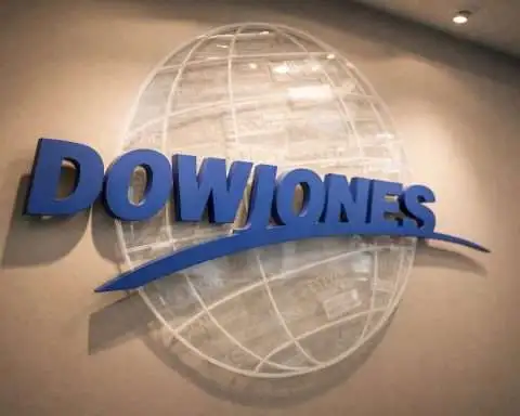 Dow Futures Slip, Oil Jumps Before U.S. Jobs Report Caps Volatile Week