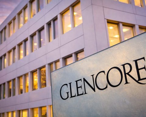 Glencore trims Century Aluminum stake below 30% in $327 million share sale
