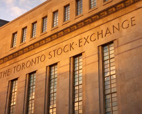 Last Week on Toronto Stock Exchange: TSX Slides 3.7% as Oil Shock Wipes Out Record Run
