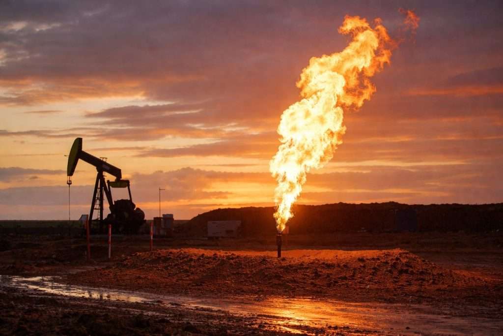 Natural gas price today jumps nearly 6% as Qatar LNG halt and Hormuz risks ripple through markets