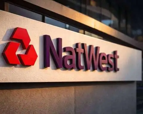 NatWest Share Price Today: Stock Slips After £500 Million Note Call Ahead of Ex-Dividend Date