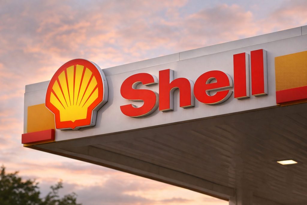 Shell Plc Stock Price Gains as Qatar LNG Disruption and Oil Rebound Lift Shares