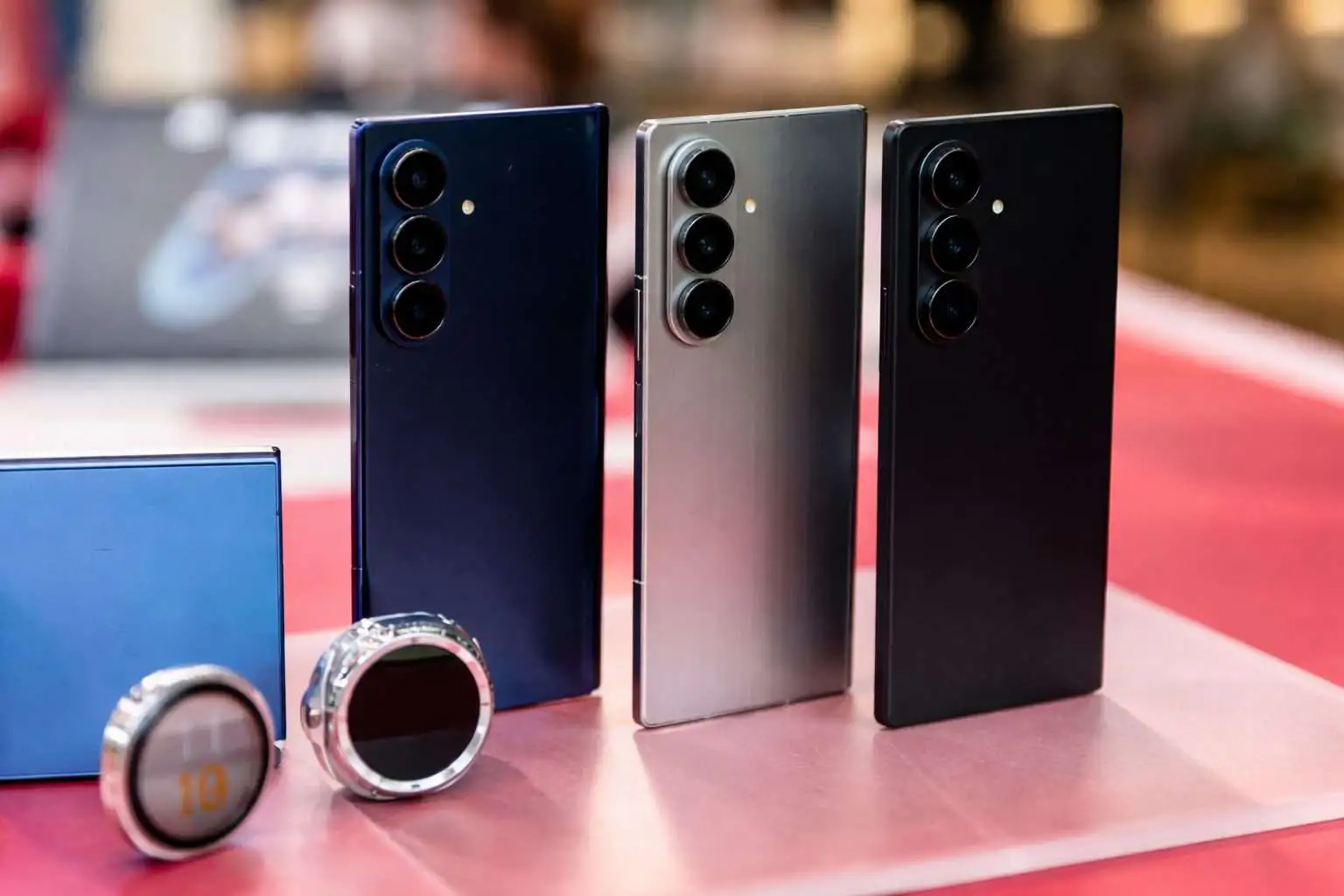 Smartphone Storage to Jump as On-Device AI Uses Up to 60GB, Adding to Phone Price Pressure