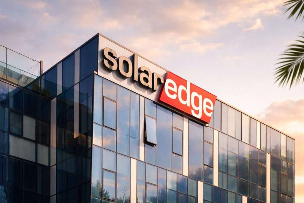 SolarEdge stock slides as UBS trims SEDG target and oil shock jolts markets