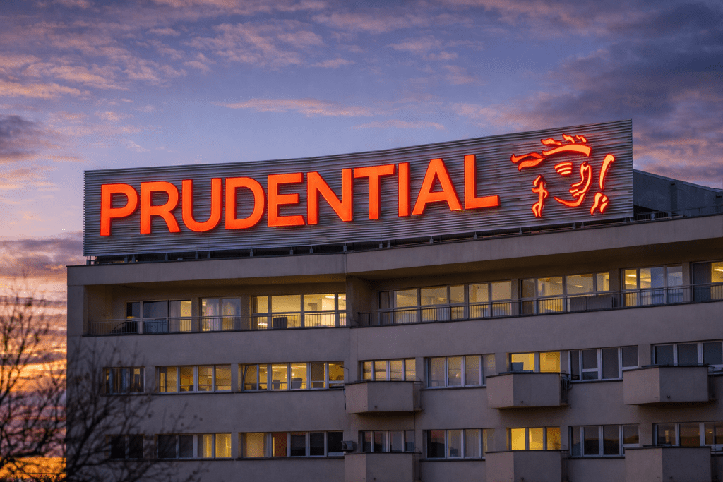 Prudential Opens Singapore Scrip Dividend Window After Pricing New Shares at $13.83