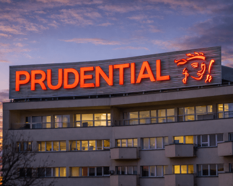 Prudential Opens Singapore Scrip Dividend Window After Pricing New Shares at $13.83