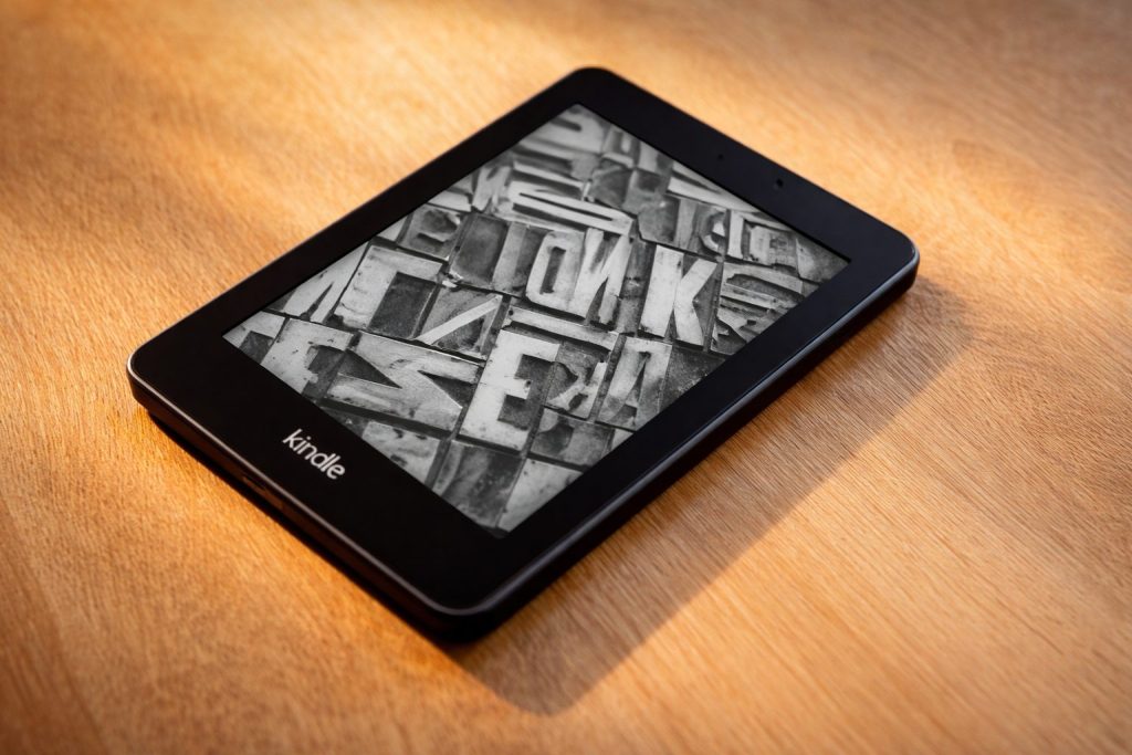 Amazon Kindle Support Cutoff Spurs Jailbreak Guides for Old Devices