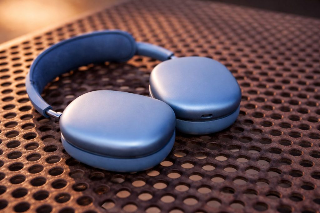 Apple AirPods Max 2 Review Roundup: Better ANC, Same $549 Problem