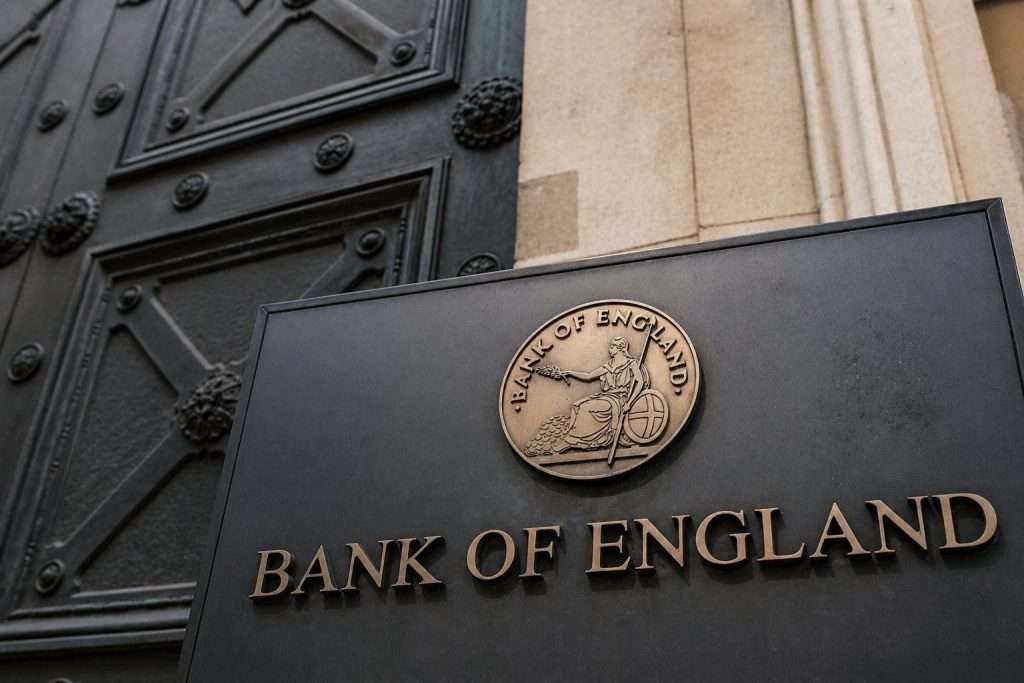 Bank of England Warning Puts Global Stocks on Notice as AI and Private Credit Risks Build