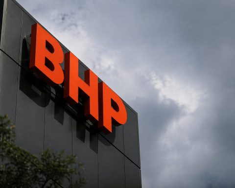 BHP Group’s China Iron Ore Deal Puts Yuan Pricing at Center of Market