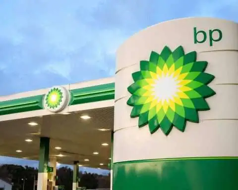 BP Stock Faces a High-Stakes Earnings Test as Oil Trading Windfall Meets Debt Fears