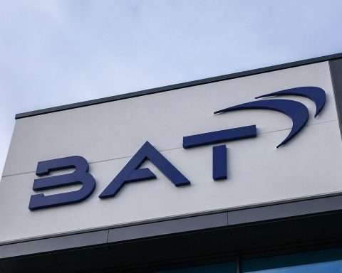 British American Tobacco Stock Slips as UK Smoking Ban Nears Law and BAT Keeps Buyback Running