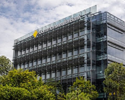 Commonwealth Bank Drawn Into $153 Million Branch Fight as AI Push Deepens