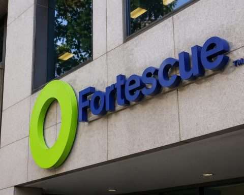 Fortescue Shares Sink as Andrew Forrest’s US$680 Million Green Energy Bet Tests Investors