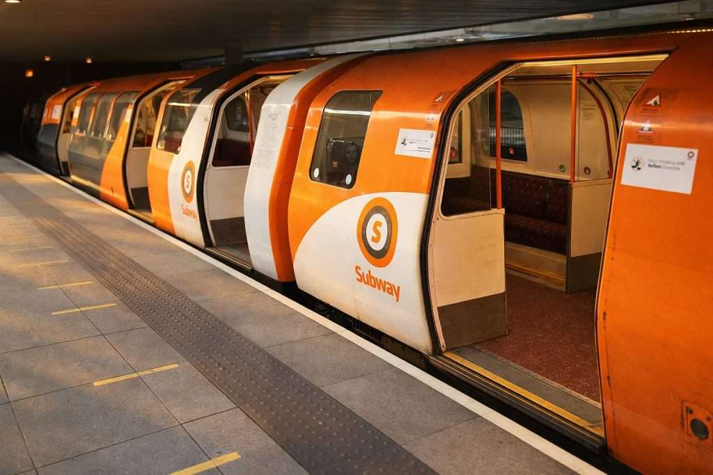 Glasgow Subway under fresh pressure after both circles suspended as access campaign grows
