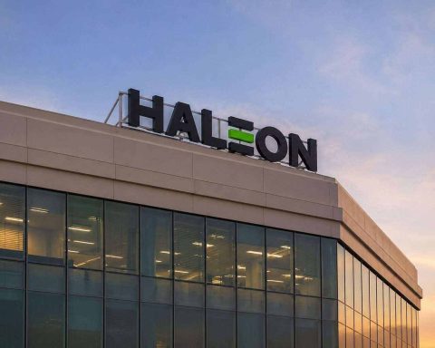 Haleon stock in focus as Google exec hire and £500 million buyback put Sensodyne maker before Q1 test